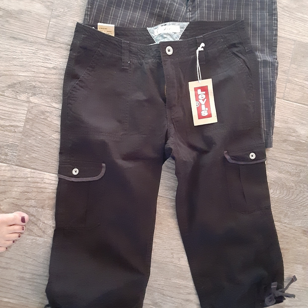 Shorts, capri pants